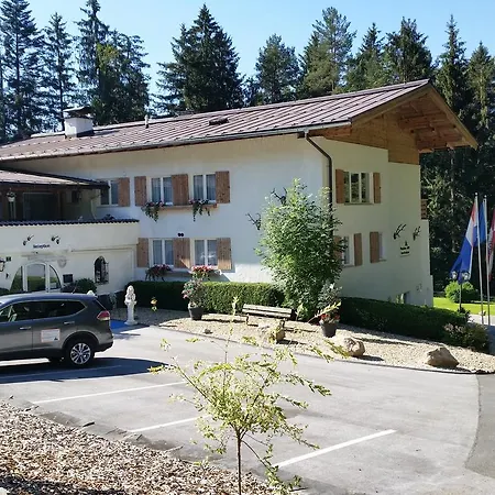 Und Hartkaiser Guest house