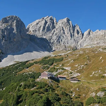 Und Hartkaiser 3* Ellmau